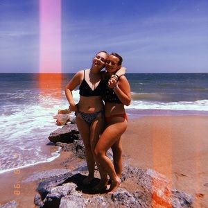 Meet your Posher, Deja